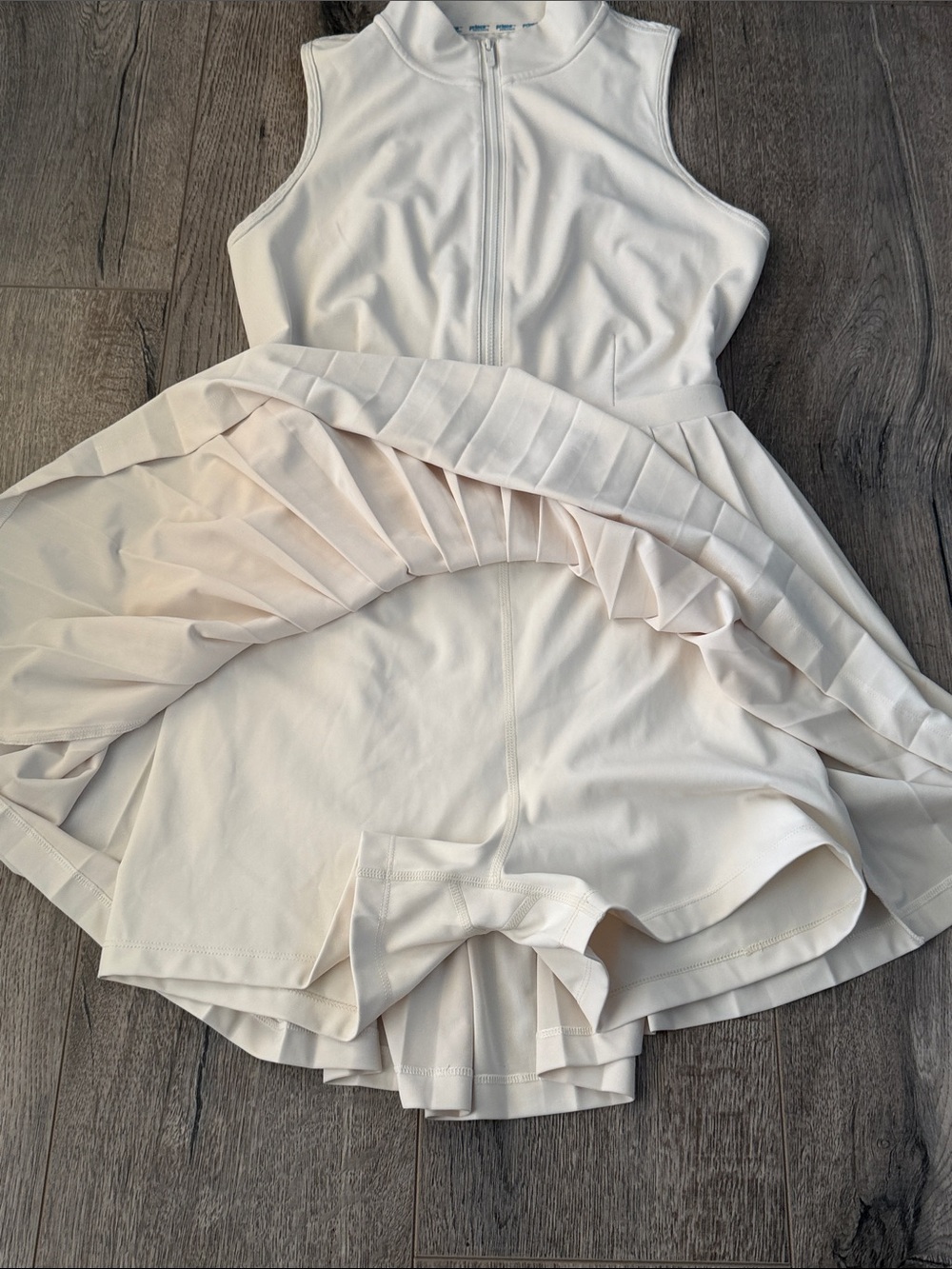 Prince White Sleeveless Zip-Front Pleated Dress - Picture 6 of 11